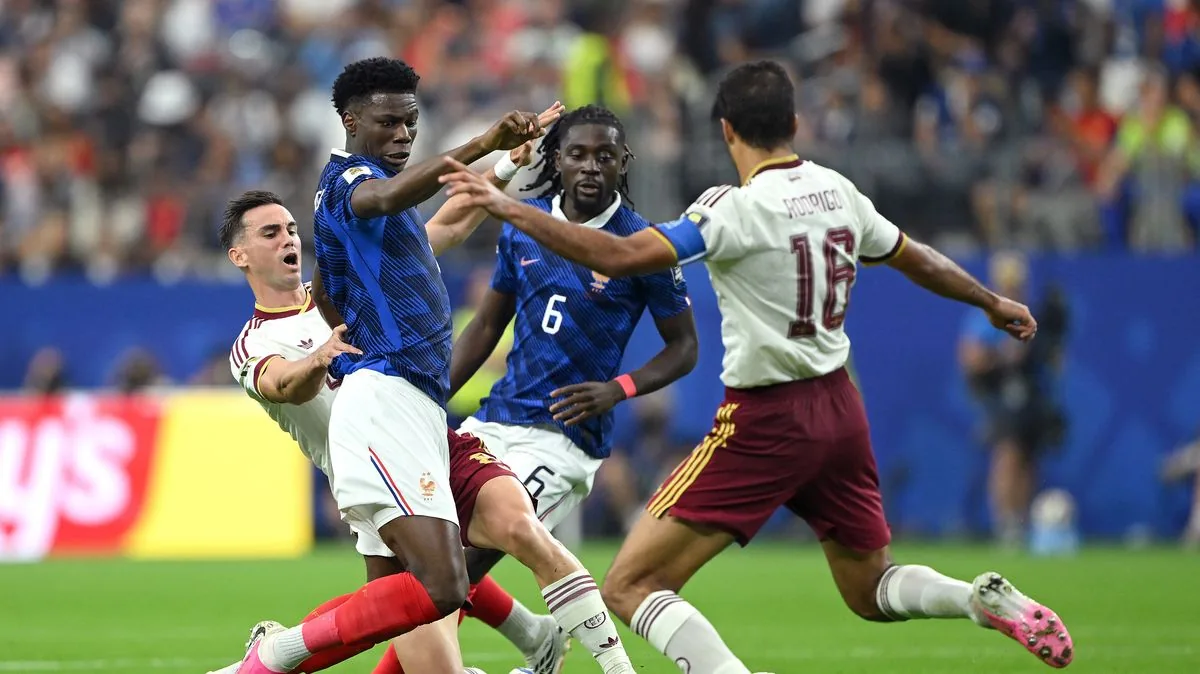 Man Utd not giving up on Aurelien Tchouameni as Red Devils make new approach for Real Madrid midfielder - Goal.com
